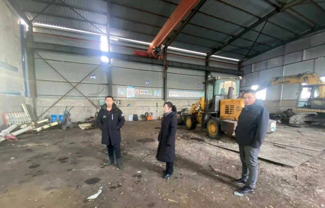 开展节前专项检查 筑牢农机报废拆解安全防线